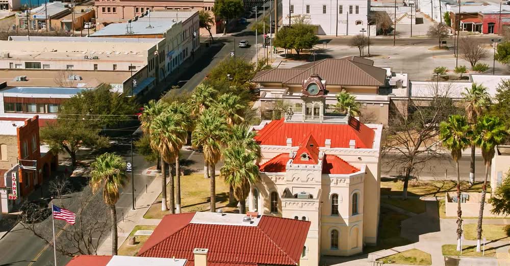 The small town offers a golf course, a lake, and plenty of opportunities for out...