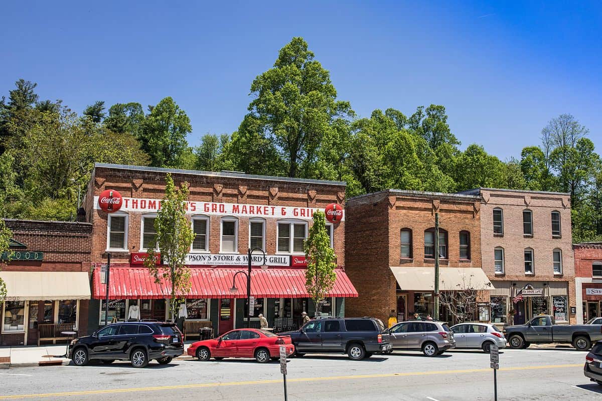 15 Small Towns With Big Personality In North Carolina 