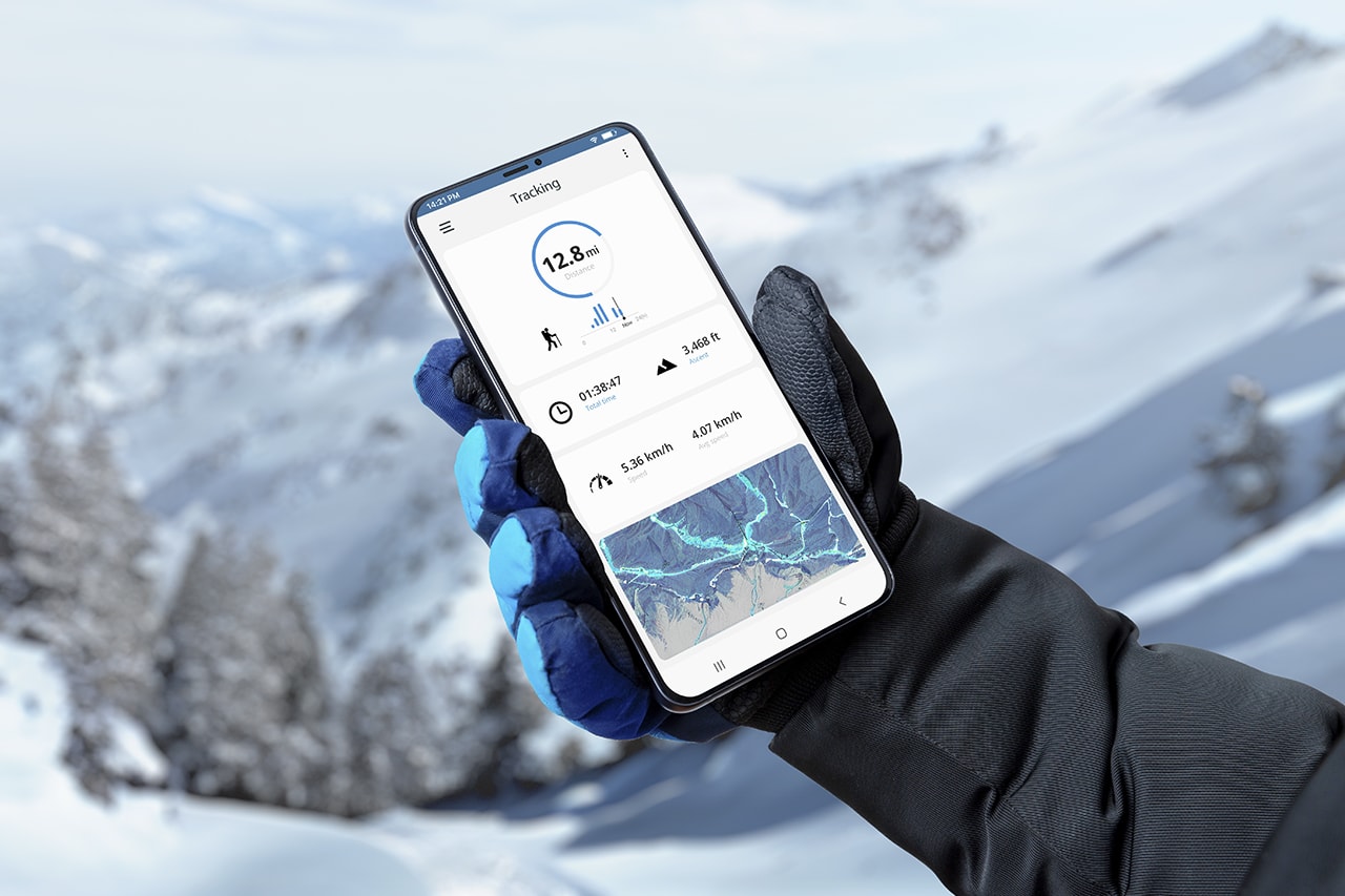 15 best hiking apps to download in 2026